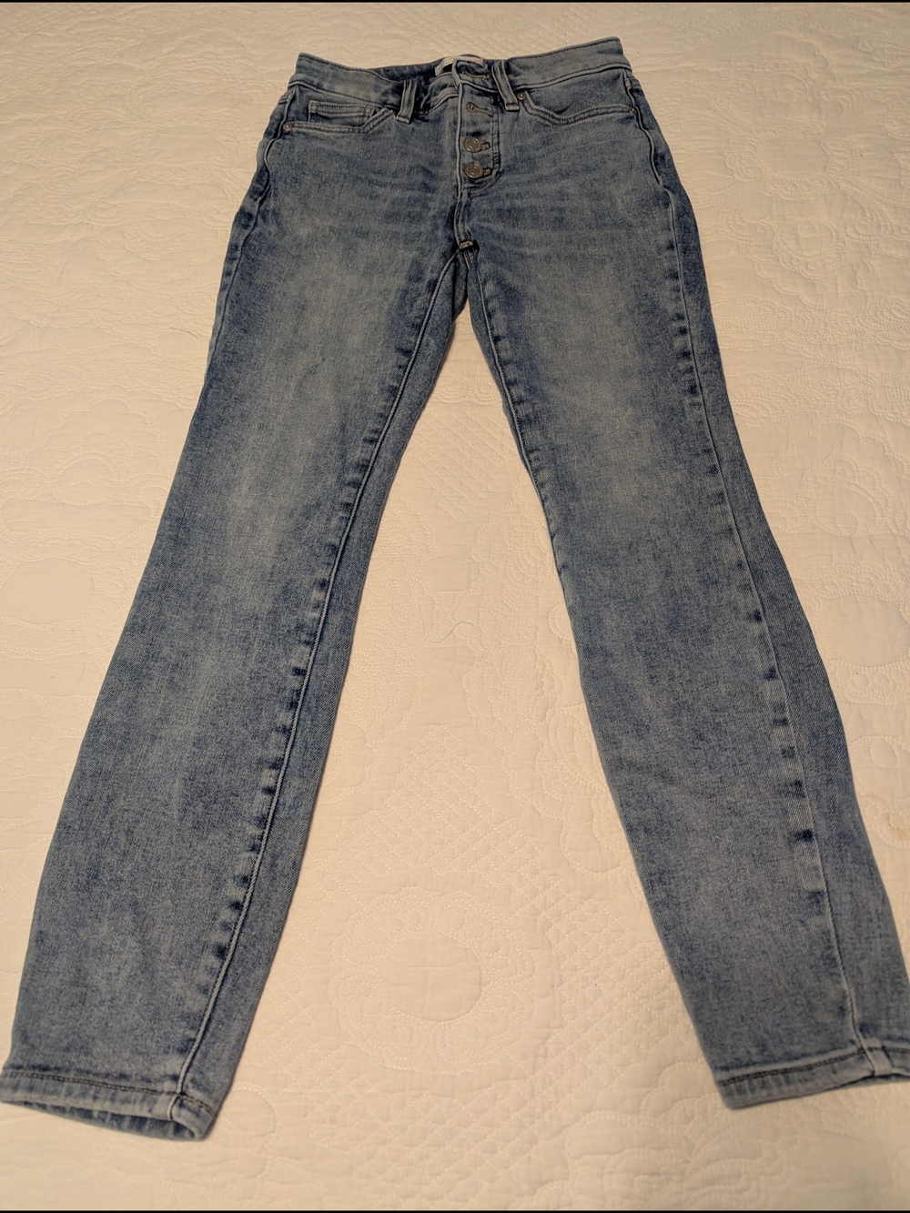 LC Lauren Conrad Light Blue Skinny Jeans